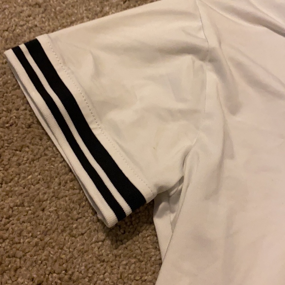 collared white tee - Picture 2 of 7